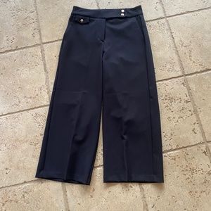 Rachel Zoe crop pants, black, size 6